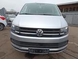 Volkswagen T6 Multivan DSG nur 82.000 km - Volkswagen: Unfallwagen