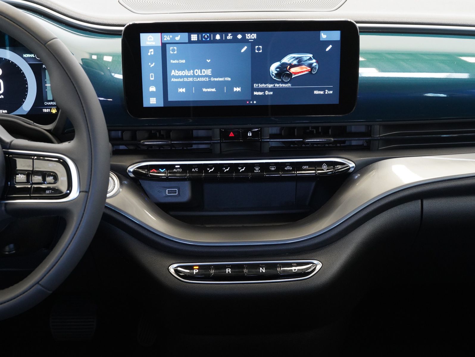 Fahrzeugabbildung Fiat 500e 87KW/42kWh/DC-LADEN/CARPLAY/DAB/SOH/KAMERA