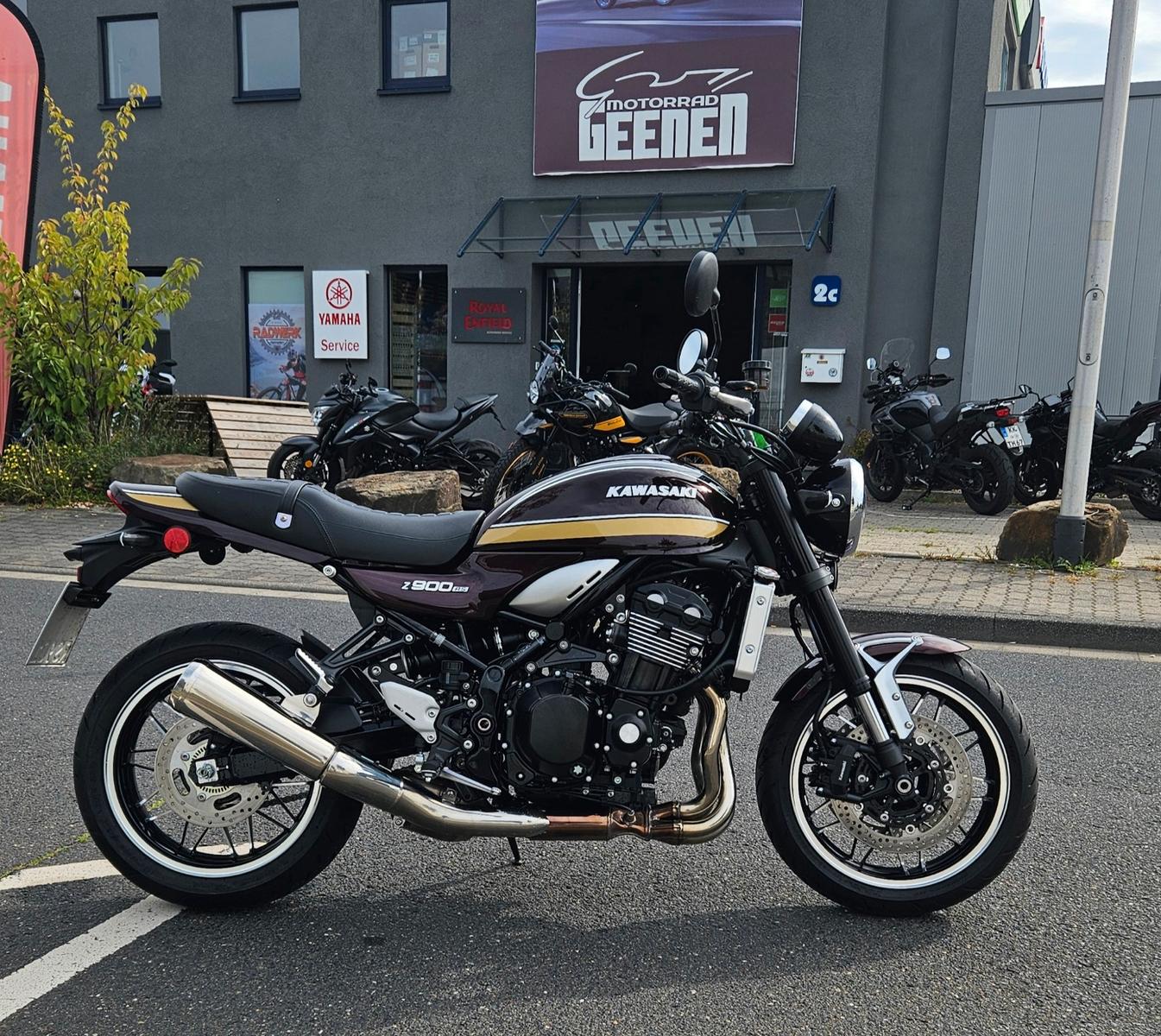 Kawasaki Z 900 RS  * MY 26 *