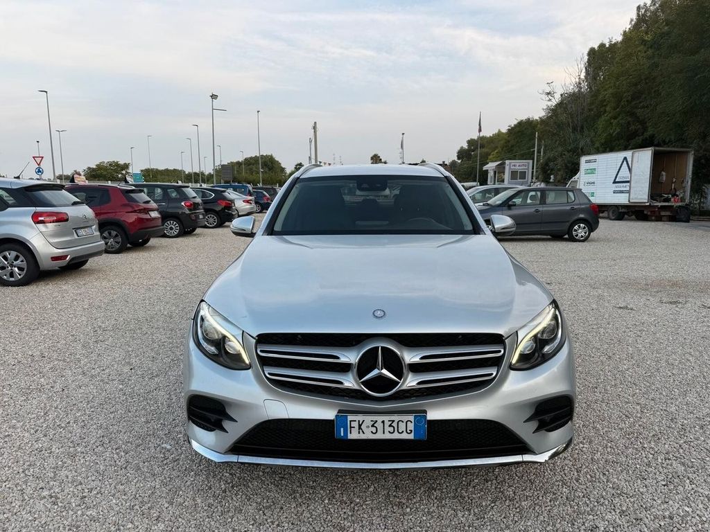 Image of Mercedes-Benz GLC 250