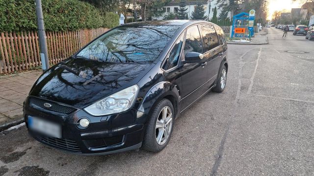 Ford S-Max 2,0 TDCi auto beschädigt