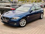 BMW 530d xDrive DIESEL+SCHIEBEDACH+NAVIGATION+MEMORY - BMW 530 aus 2011: 530d Xdrive