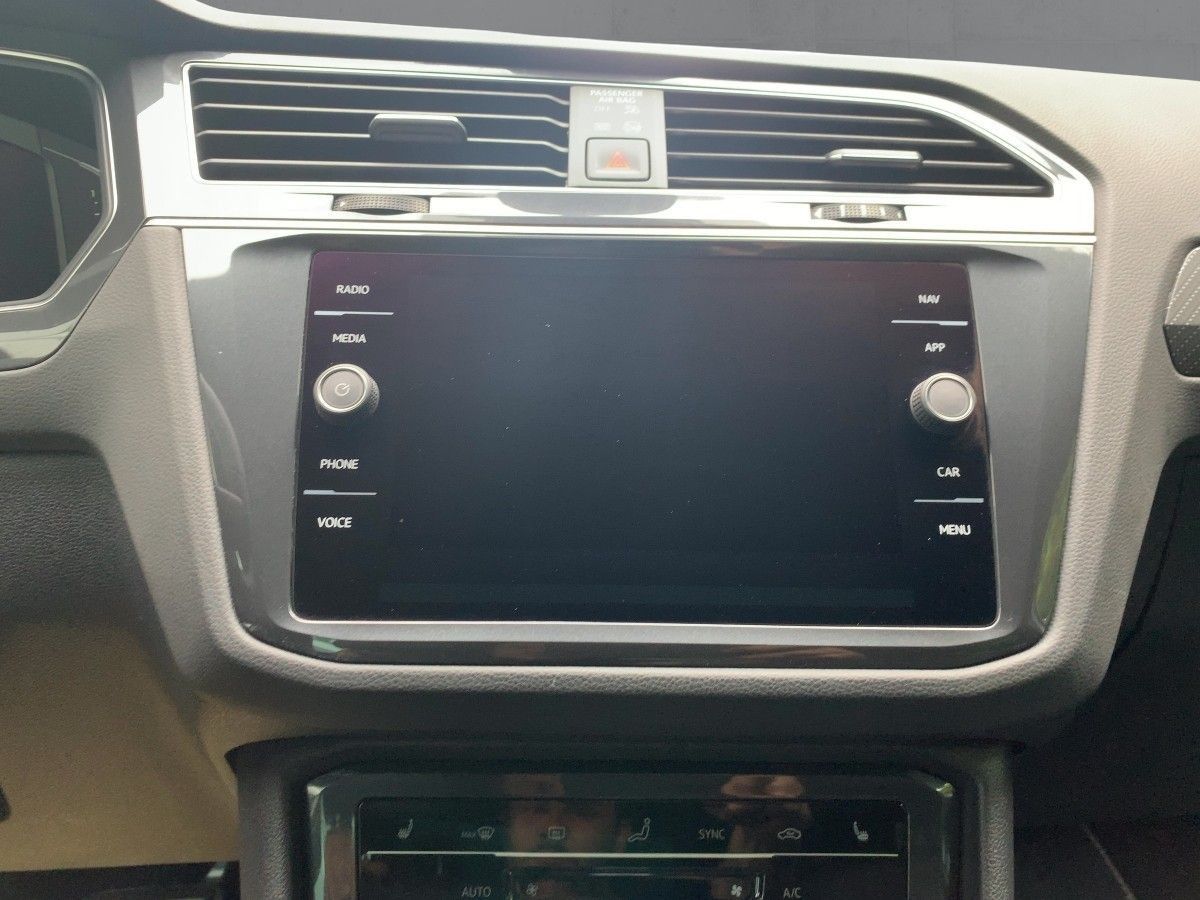 Volkswagen Tiguan 2.0 TDI DSG 4M R-Line MATRIX+NAV+20"+LEDE foto 11