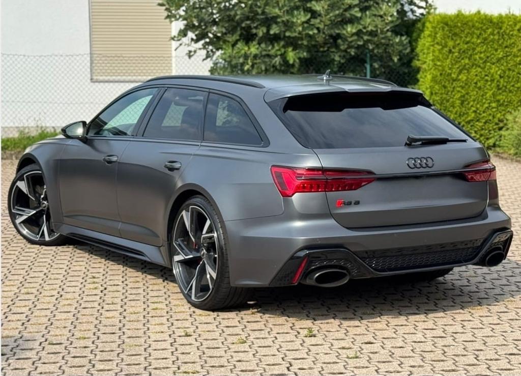 Audi RS6