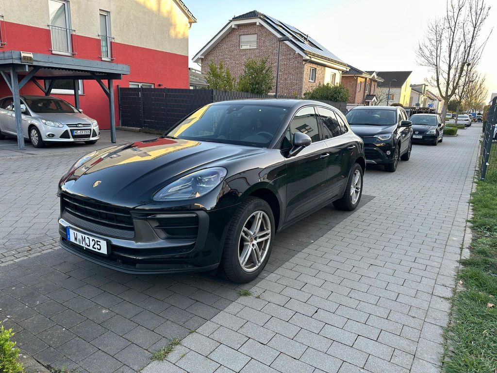 Image of Porsche Macan