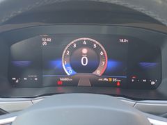 VW Touran Comfortline 150 PS # 7-SITZER # ACC # APP VW Touran Comfortline 150 PS # 7-SITZER # ACC # APP