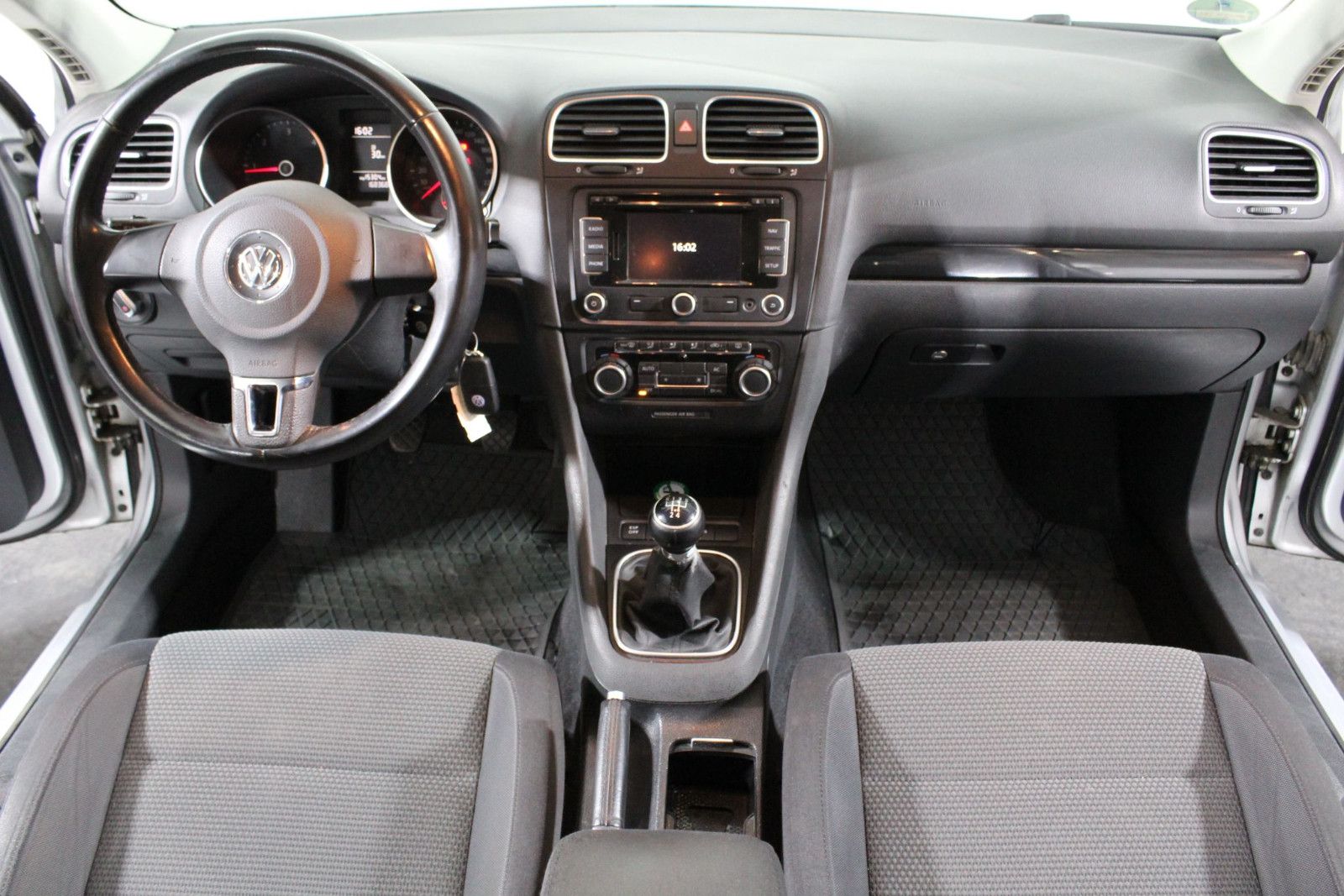 VW Golf VI 6 Variant Comfortline Euro 5 Scheckheft