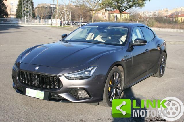 Другие MASERATI Ghibli V6 430 CV AWD Modena S Q4