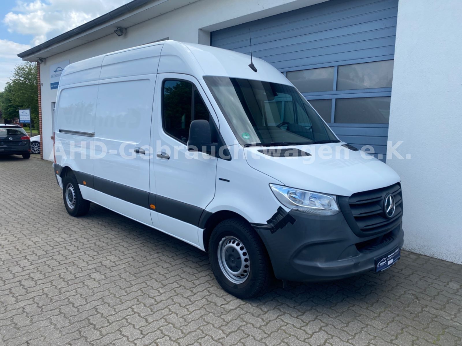 Fahrzeugabbildung Mercedes-Benz eSprinter III Kasten FWD eSprinter