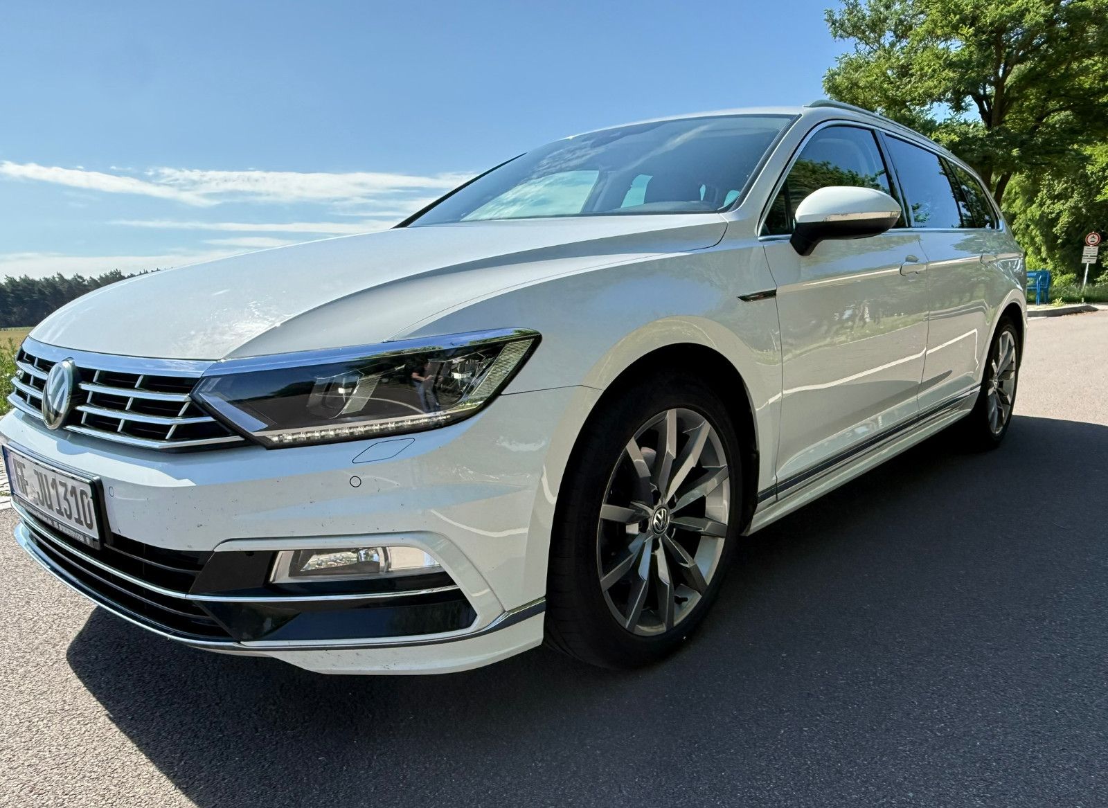 VW Passat 2.0 TDI DSG 4Motion R-Line