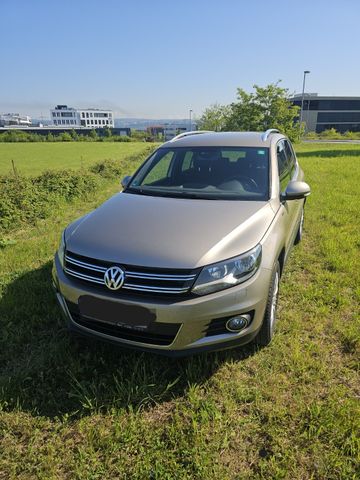 VW Tiguan 1.4 TSI BMT LOUNGE Sport &amp; Style LOUN...