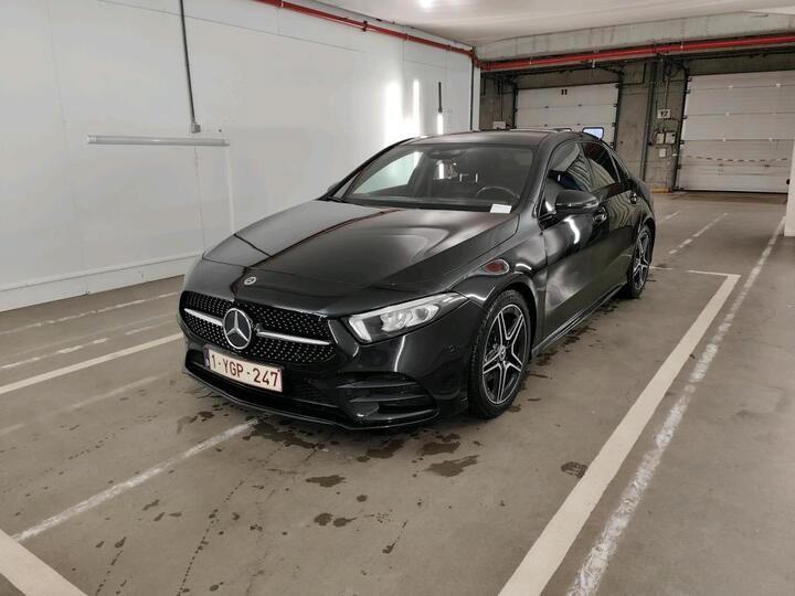 Mercedes-Benz A 180*AMG Line*LED*PANORAMA*-Netto-12600€