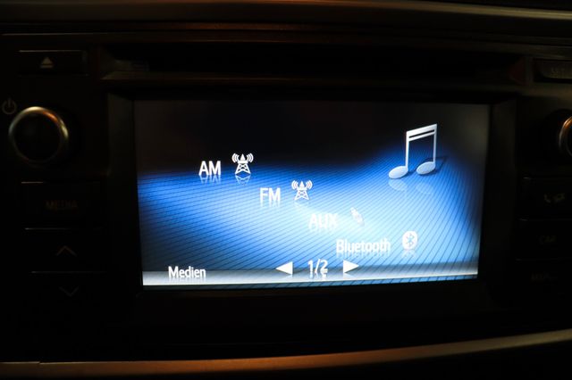 Fahrzeugabbildung Toyota Auris Touring Sports Edition 1.33 Dual-VVT-i