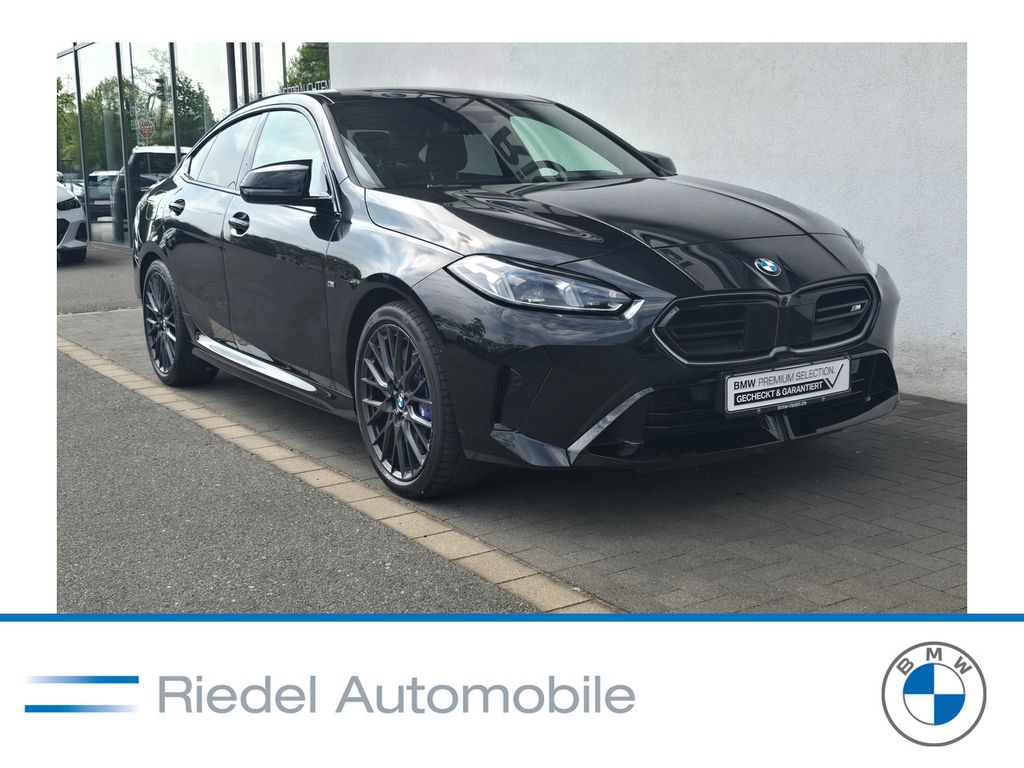 BMW M235i xDrive Gran Coupe Head-Up adapLED HiFi PDC