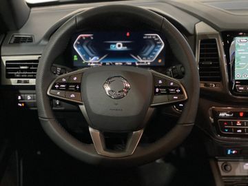 Fahrzeugabbildung Ssangyong MUSSO **BLACKLINE**FINANZIERUNG**