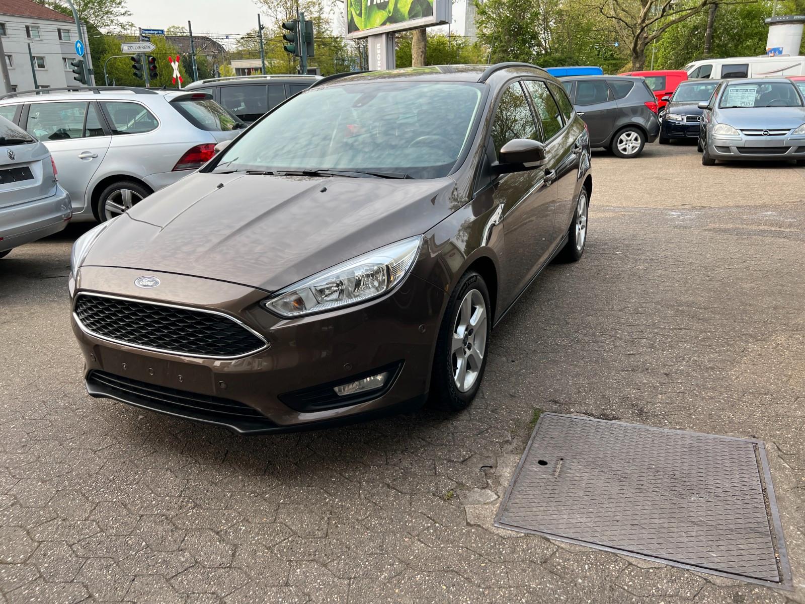 Ford Focus Turnier1.0 Climatronic-E Fenster-1.Hand