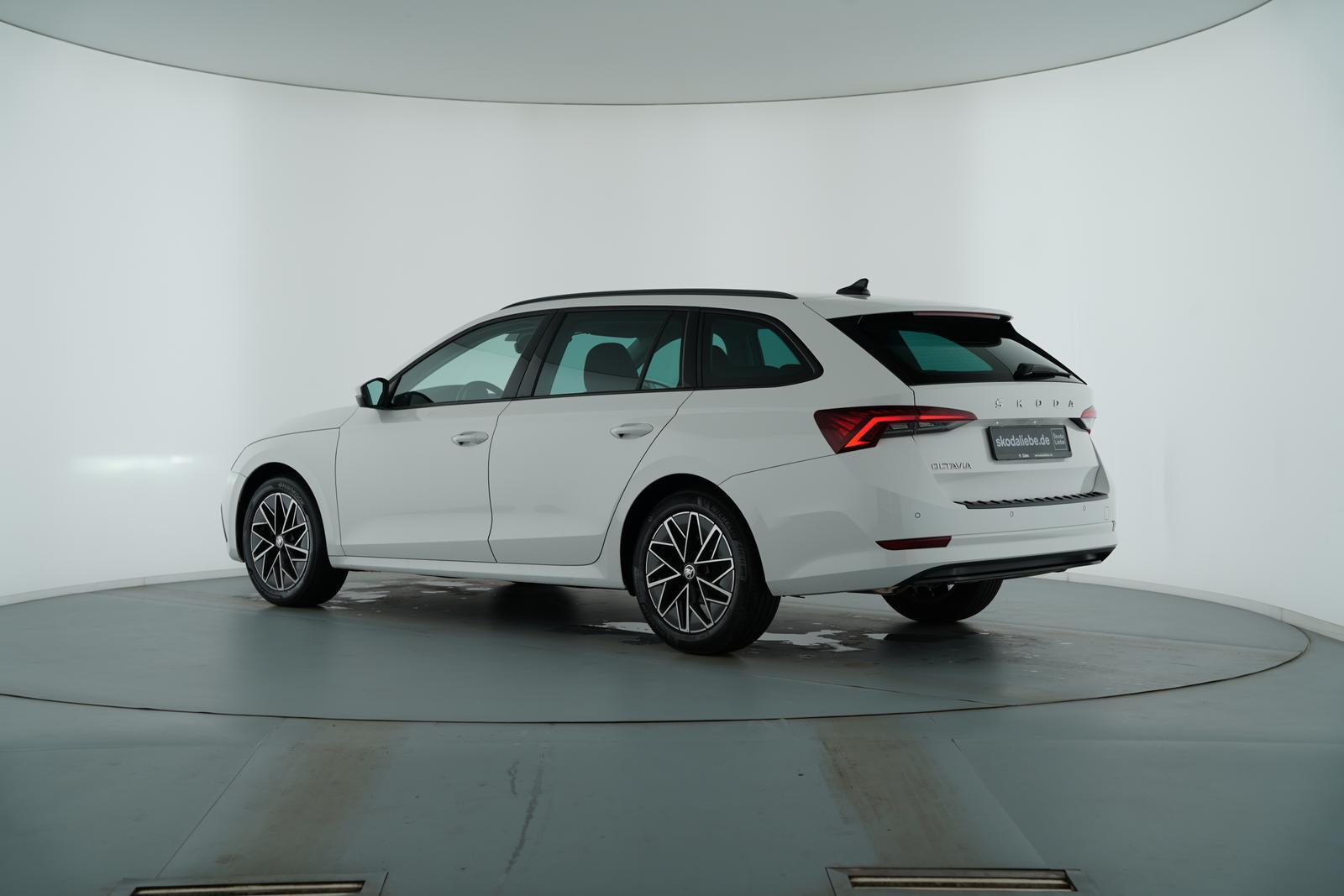 Skoda OCTAVIA COMBI AMBITION 1.5TSI MATRIX+SCHECKHEFT