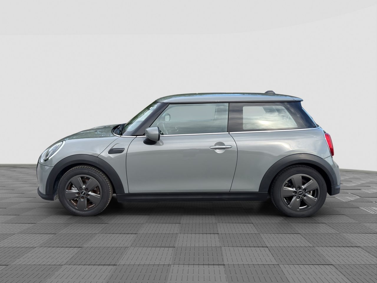 MINI Mini (F56) 1.5 One 75 CV imagem 2