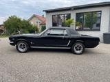 Ford Mustang, schwarz, super Ausstattung, tolles Auto - gebrauchte Ford Mustang aus dem Jahr 1965