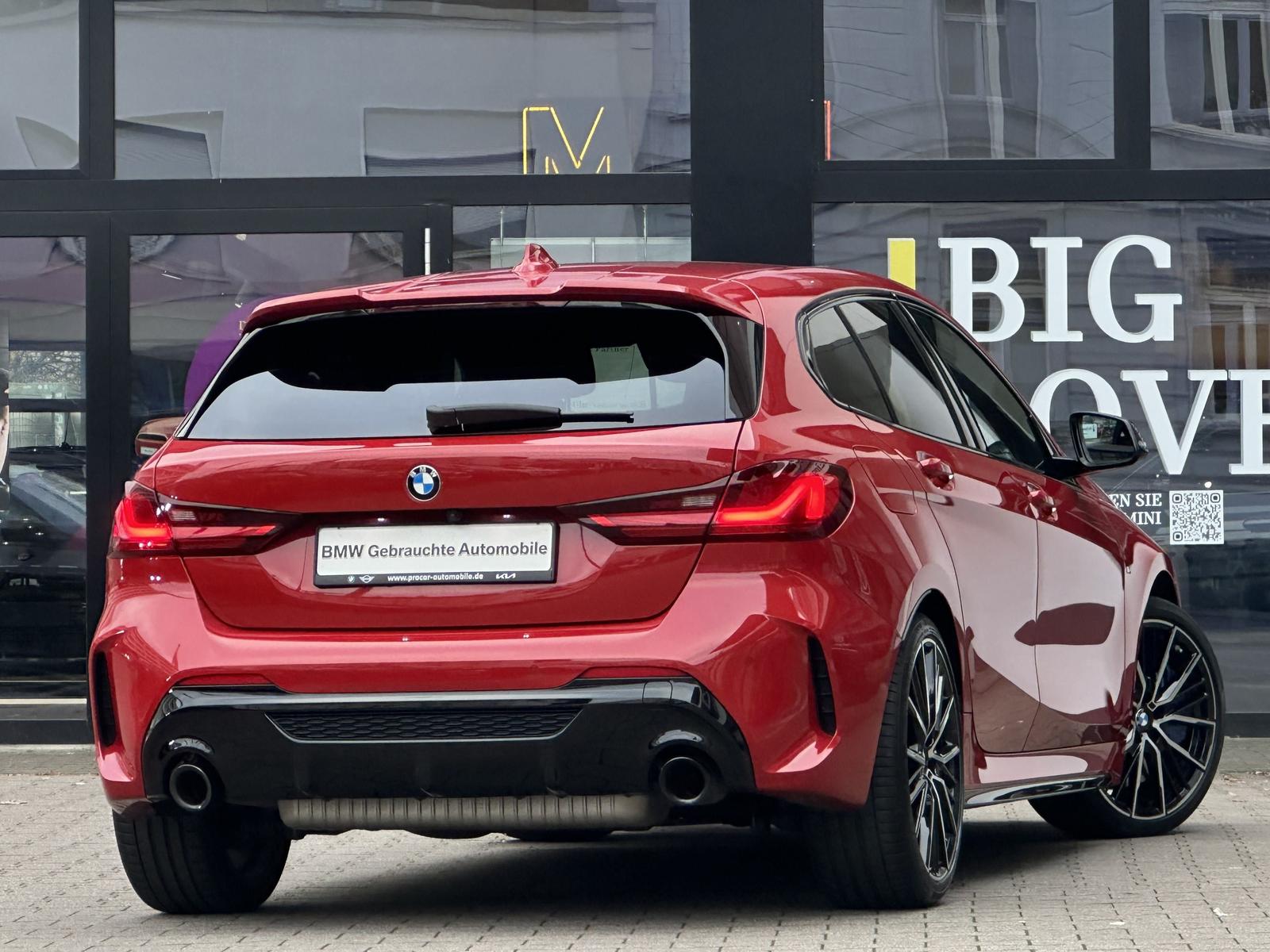 BMW M135i xDrive AdapLED DA PA HuD Pano H/K