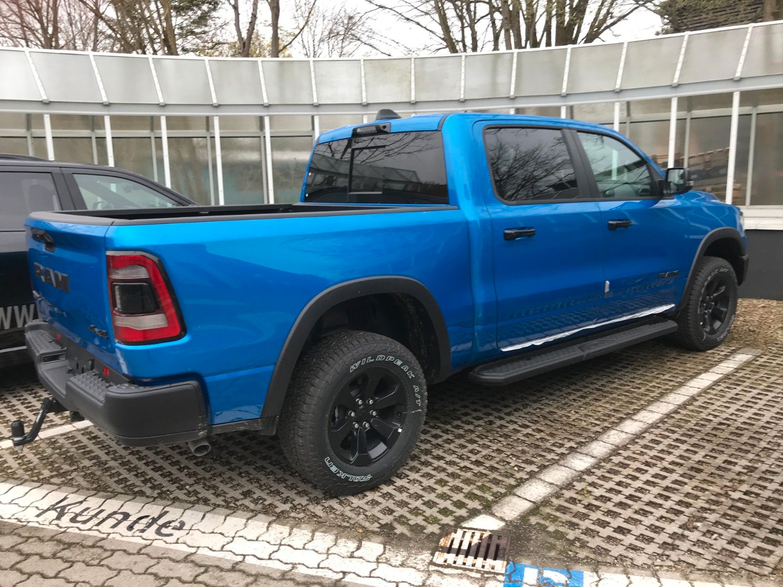 Fahrzeugabbildung Dodge RAM 1500 Crew Cab Rebel Night 3.6