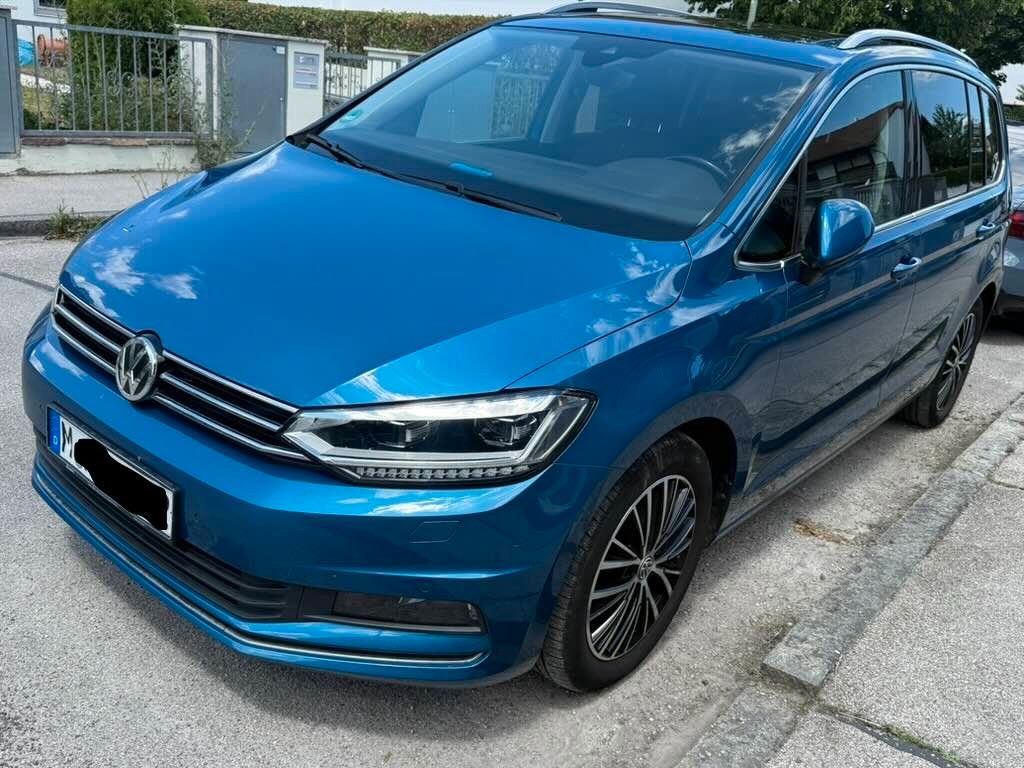 Image of Volkswagen Touran