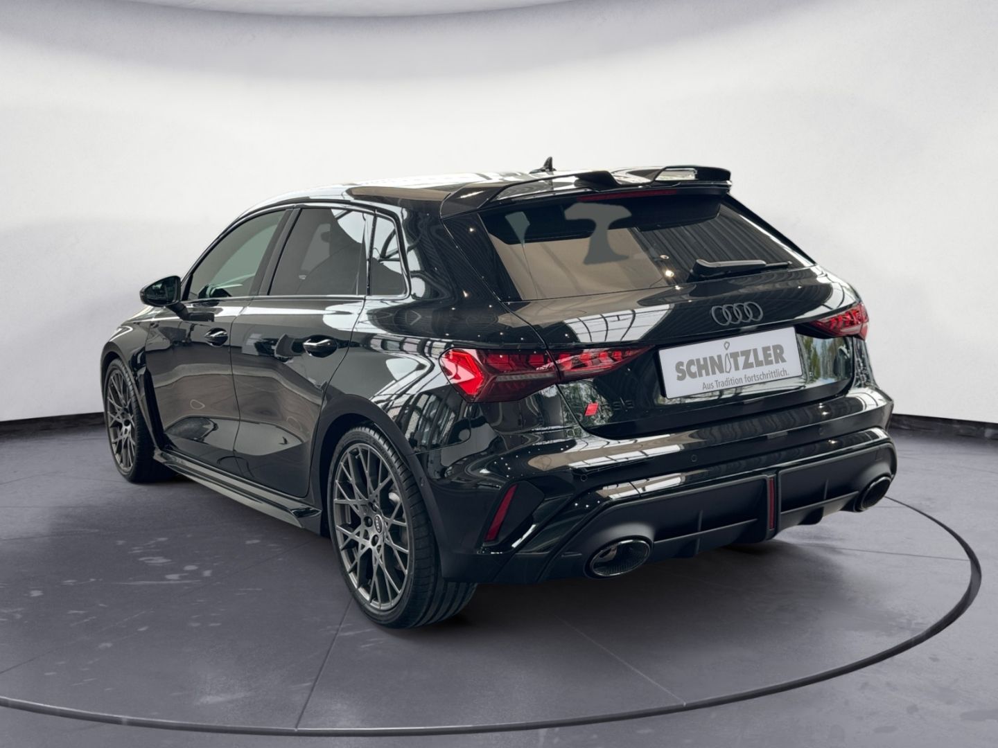 Audi RS3 Sportback quattro SONOS/MATRIX/PANO+++ foto 3