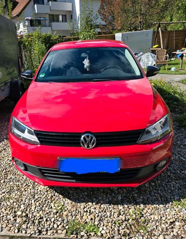 Volkswagen VW Jetta 1.4 tsi