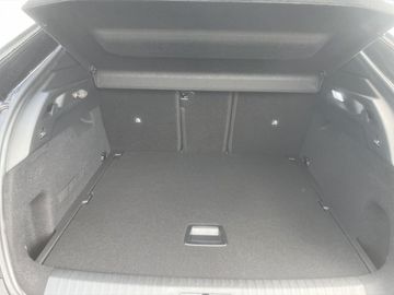 Peugeot 3008 1.2 145 GT Kam.+KeyLess+LED+Navi+SHZ+ACC+LM