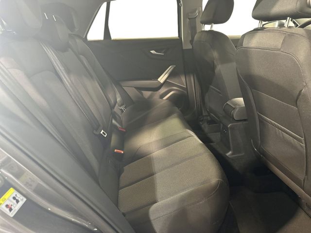 Q2 35 TFSI S LINE LED+KAMERA+VCP+AHK+NAVI