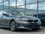 BMW 3 Touring 320 d Advantage Kamera Navi Sport  AHK - BMW 320 aus 2020