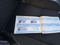 Fahrzeugabbildung Peugeot 4008 Allure 4WD Scheckheftgepflegt Standheizung