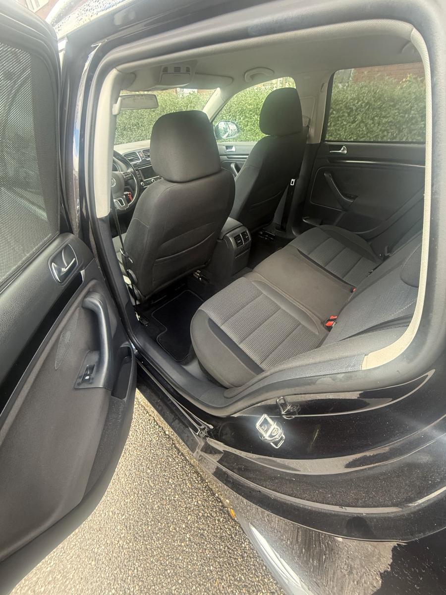 Volkswagen Golf 2011 — photo 8