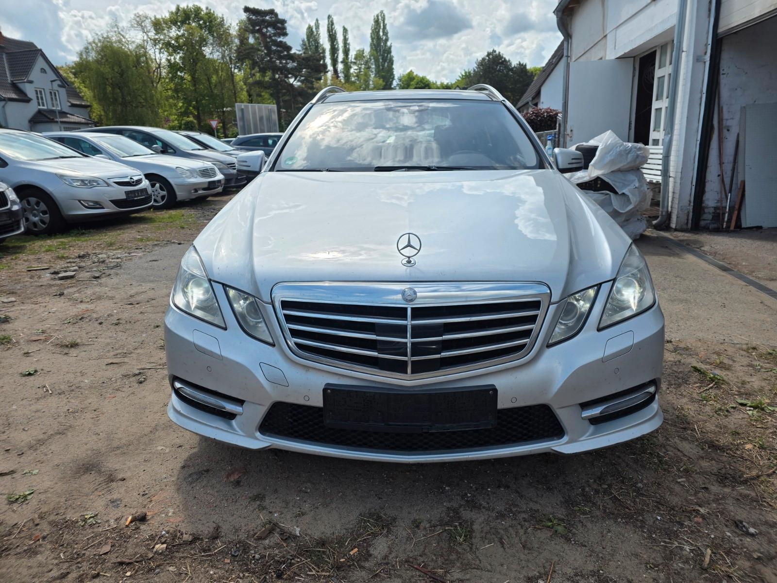 Mercedes-Benz E 350 E -Klasse T-Modell E 350 CDI 4Matic