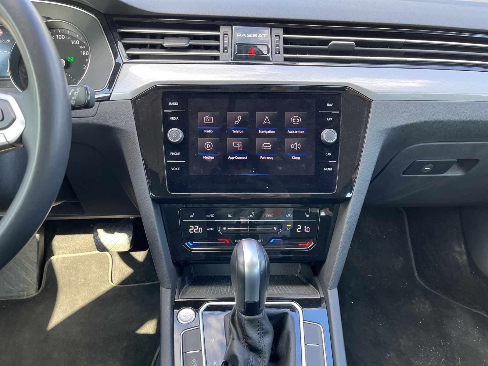 Volkswagen Passat Variant - Bild 11