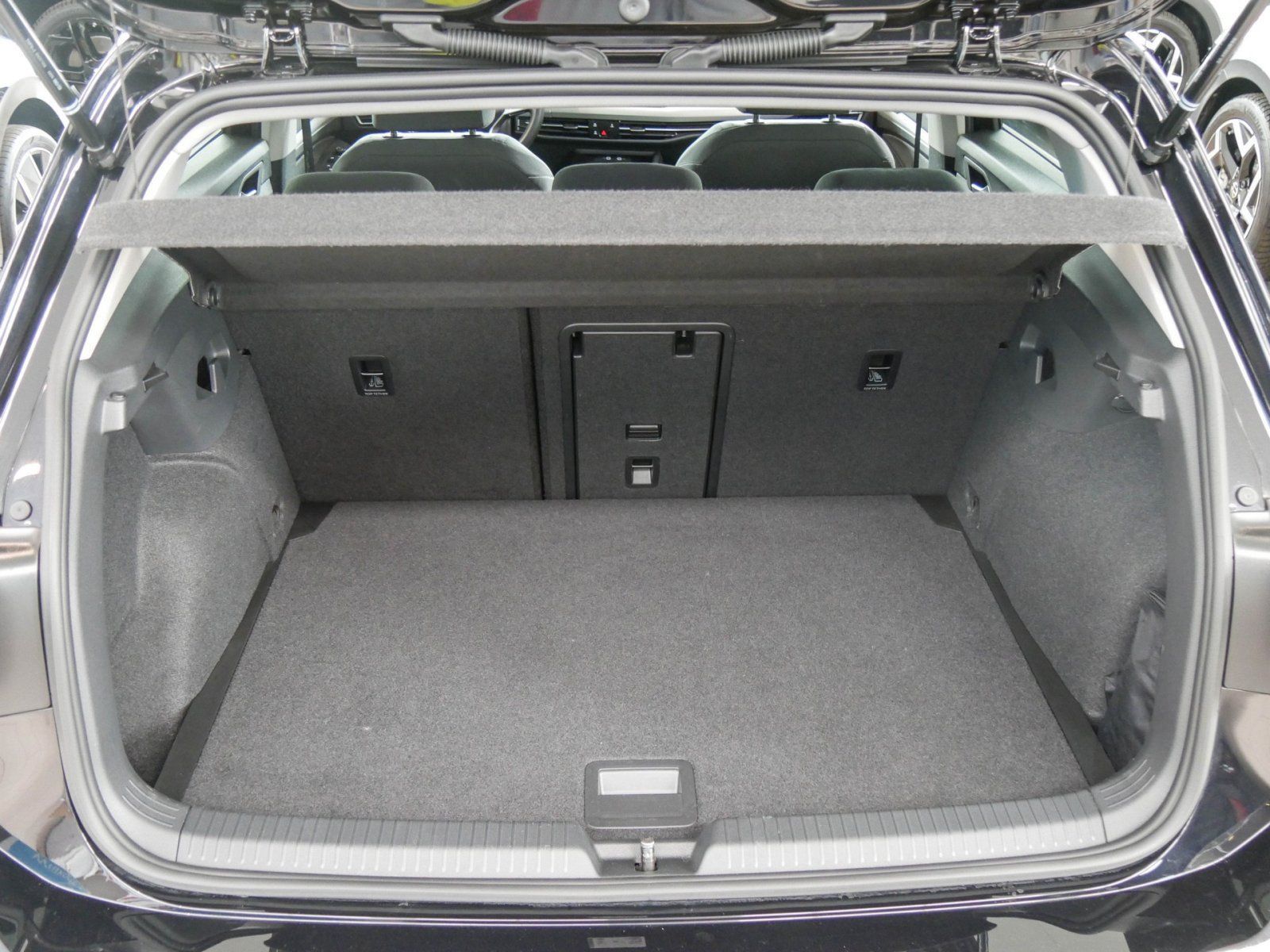 Volkswagen Golf - Bild 13