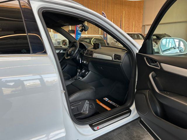 Audi Q3 2.0 TDI quattro *AHK*Xenon*Sline*
