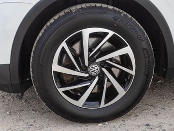 Volkswagen Tiguan - 5