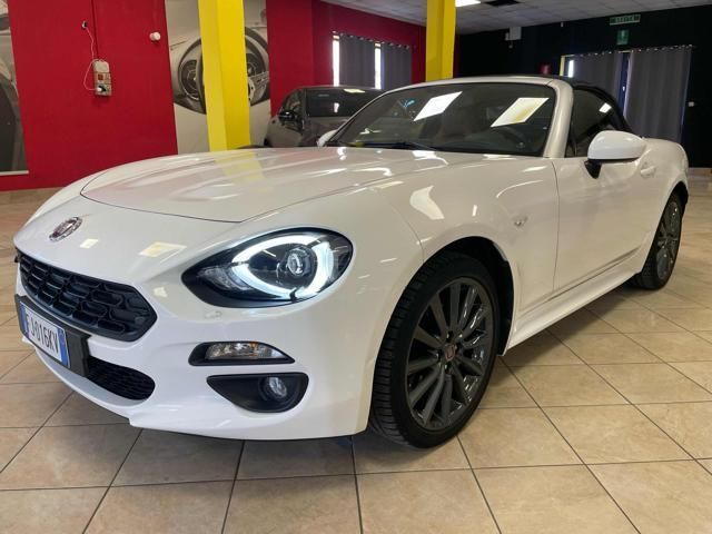 Image of Fiat 124 Spider