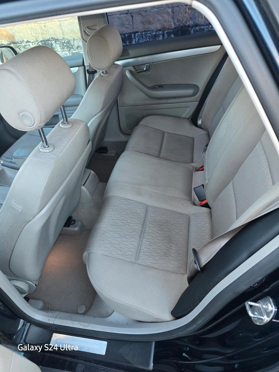 Audi A4 2006 — photo 5