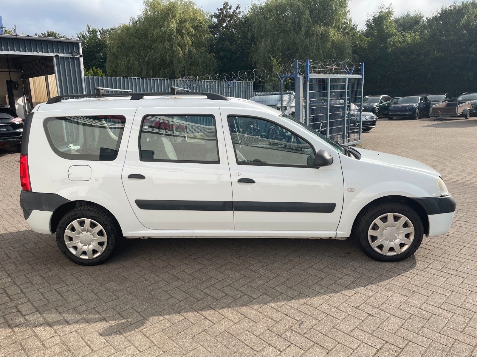 Fahrzeugabbildung Dacia Logan MCV 1.5 dCi Ambiance 63kW
