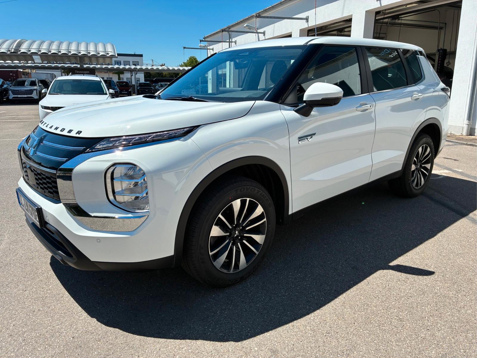 Mitsubishi Outlander 2.4 PHEV 4WD Basis