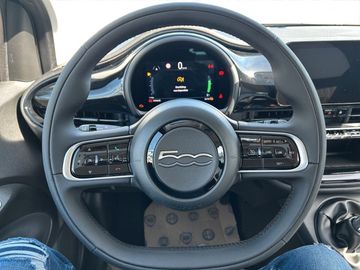 Fiat 500 Hybrid ICON Kam.+SHZ+LM+PDC+SpurH+KlimaA