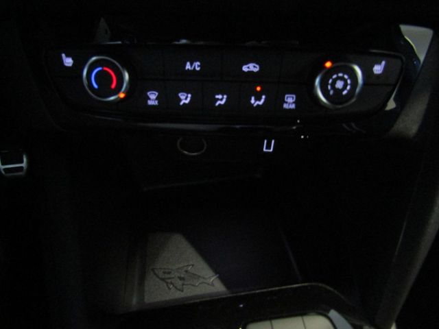Corsa GS 1.2 101PS KAM BT SHZ LHZ APP TEMP