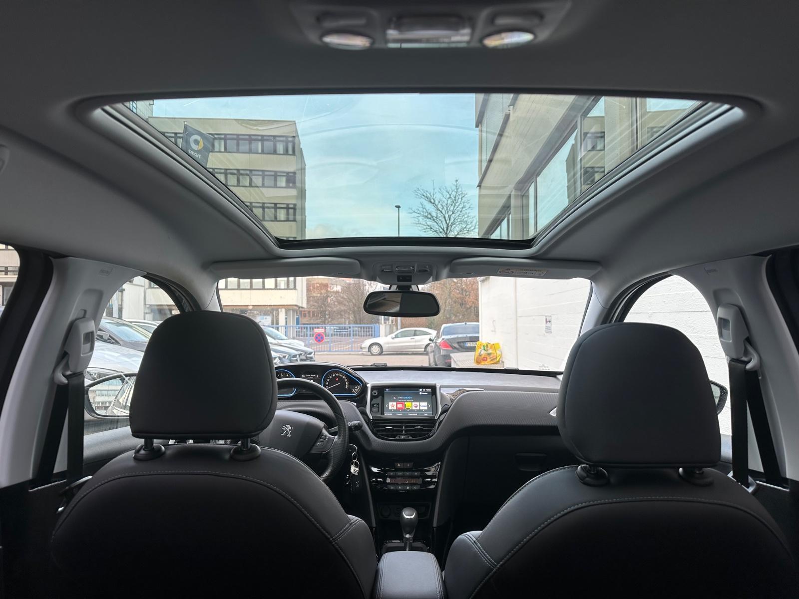 Peugeot 2008 Crossway T-Leder R-Kamera Panorama-Dach