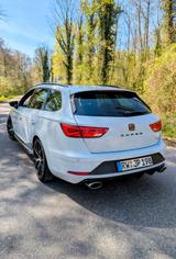 Seat Cupra Leon Sportstourer 2.0 Tsi 221kw 7-Gang DSG - Seat Gebrauchtwagen in Karlsruhe