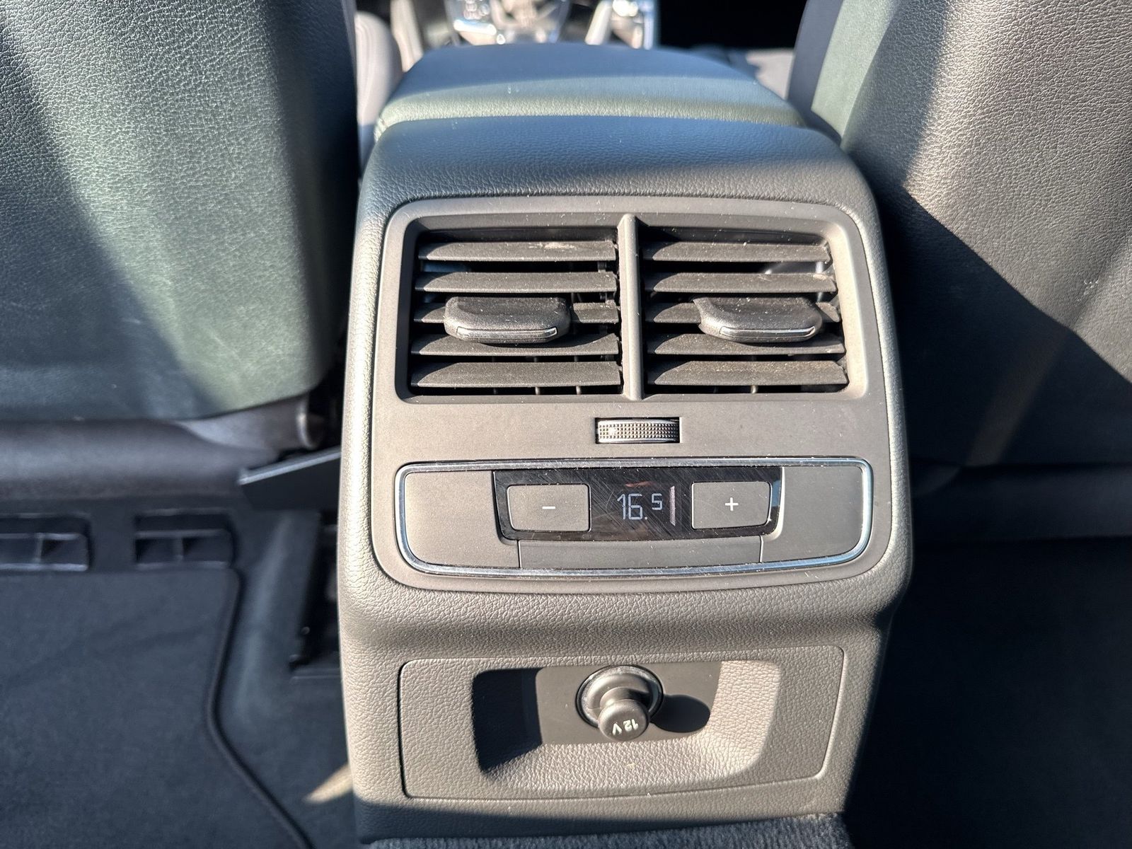 Audi A4 - Bild 16