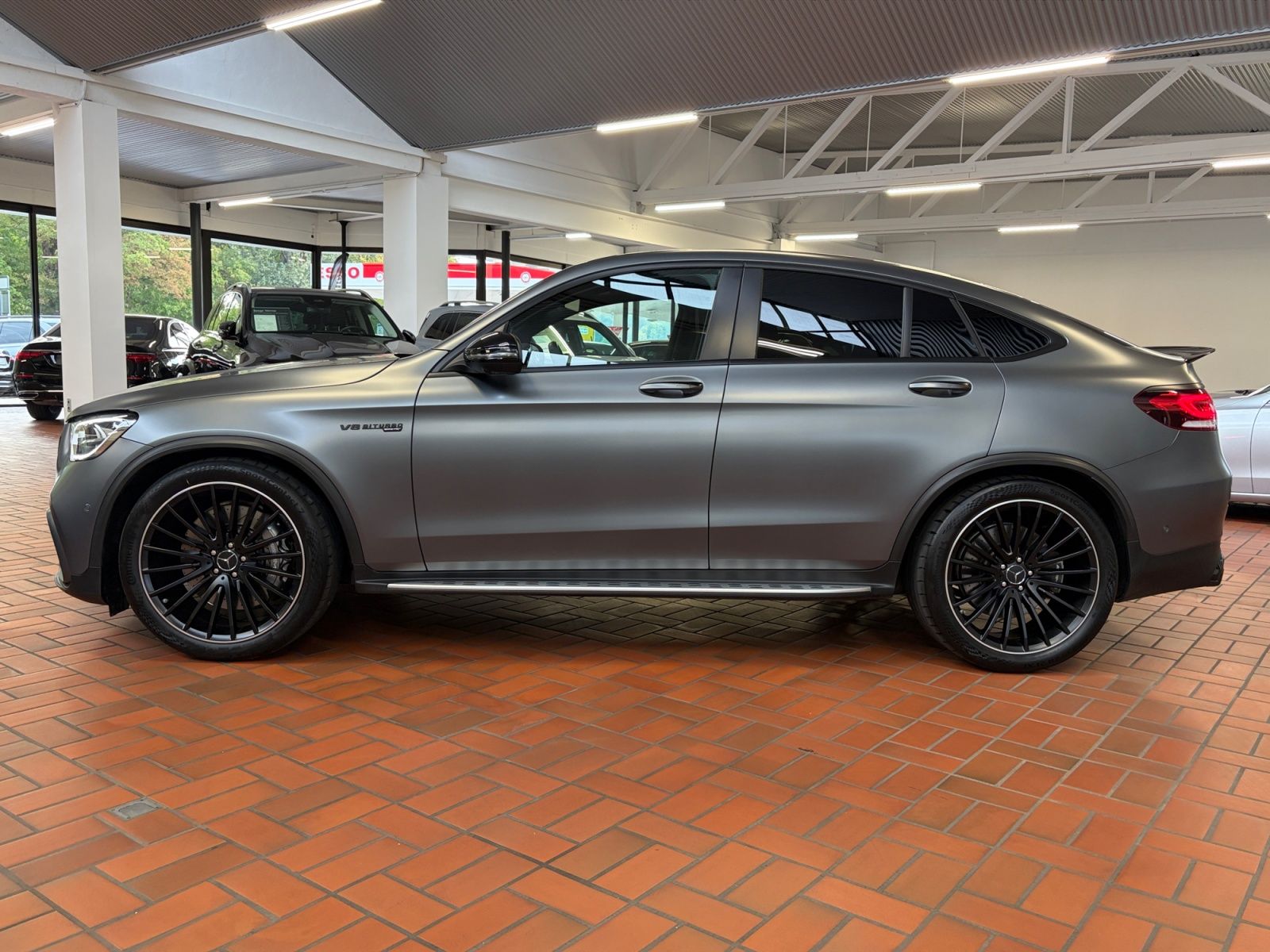 Mercedes-Benz GLC 63 AMG 4M Coupé AMG AMBIENTE DISTRO MEMORY foto 2
