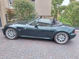 BMW Z3 Roadster 1.9i - Hingucker - BMW Z3 aus 2001: Roadster