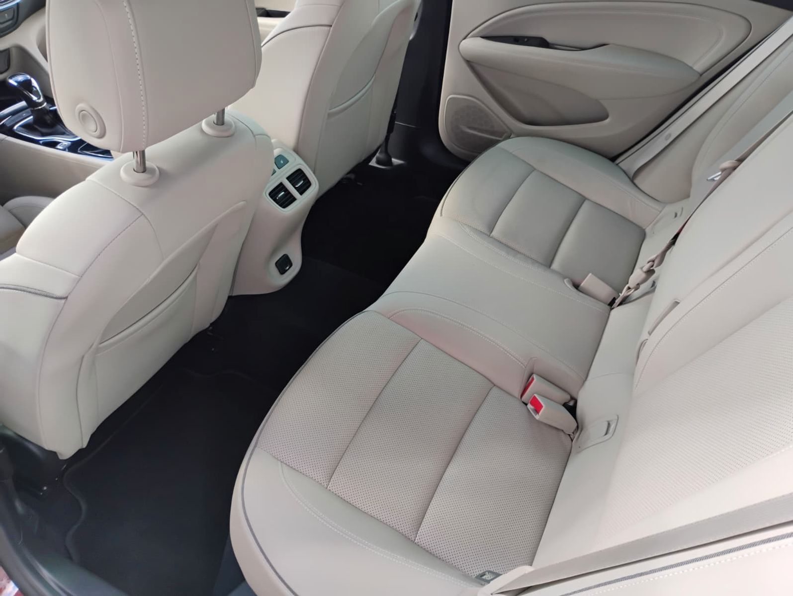 Opel Insignia (09/2017, Benzin)